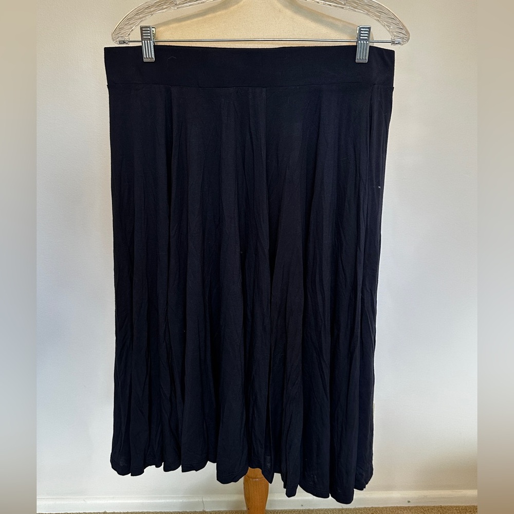 H&M Black Maxi Skirt with A-Line Silhouette